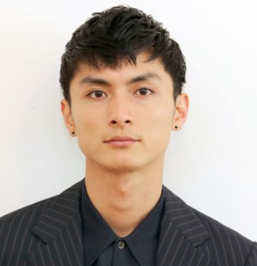 高良健吾