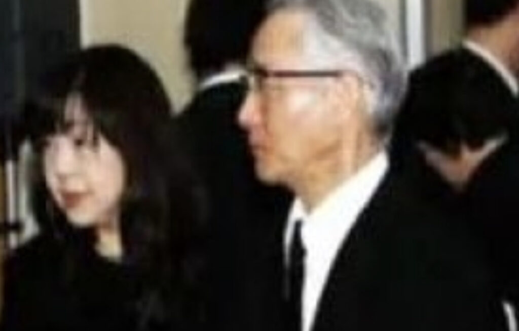 上岡龍太郎と妻の友岐子